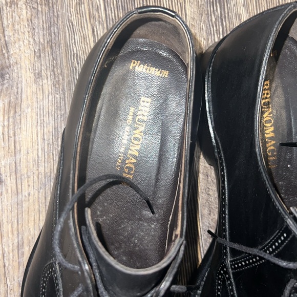 Bruno Magli Shoes - Picture 3 of 9